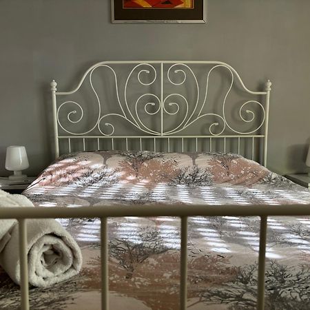 La Casa Di Fantozzi - 5 Stelle Appartamento Elegante ローマ エクステリア 写真
